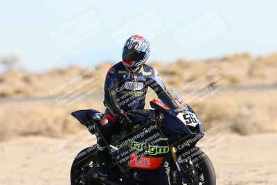 media/Dec-06-2025-CVMA (Sat) [[4a896cc04c]]/Race 8- Formula 40 MW and LW/